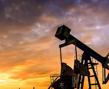 В этом году нефть, вероятно, скачет еще на 10 процентов, прогнозирует эксперт по энергетике Том Клоза