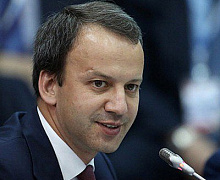 Дворкович: договорённости об уменьшении добычи не отразятся на объёмах российской нефтепереработки