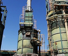 Ливийская нефтяная компания предупреждает о выходе каждый день, когда порты остановились