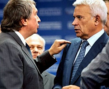 «Лукойл» купит в «Роснефти» долю?